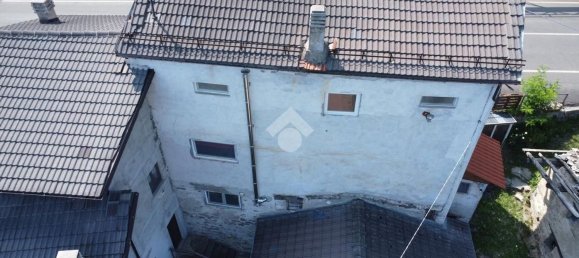 Дом с 6 комнатами в Венаус, Италия № 71585 23