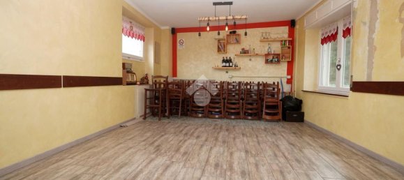 Дом с 6 комнатами в Венаус, Италия № 71585 6