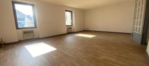 2 Schlafzimmer Doppelhaus in Orleans, France, Nr. 61898 2