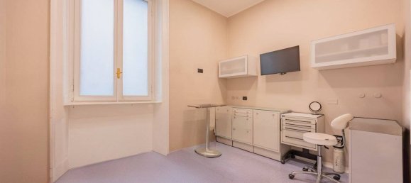 5-Zimmer Büro in Milan, Italy, Nr. 250682 10
