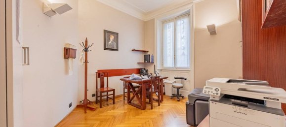 5-Zimmer Büro in Milan, Italy, Nr. 250682 2