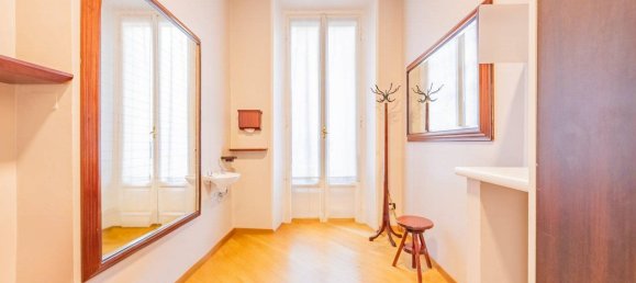 5-Zimmer Büro in Milan, Italy, Nr. 250682 4