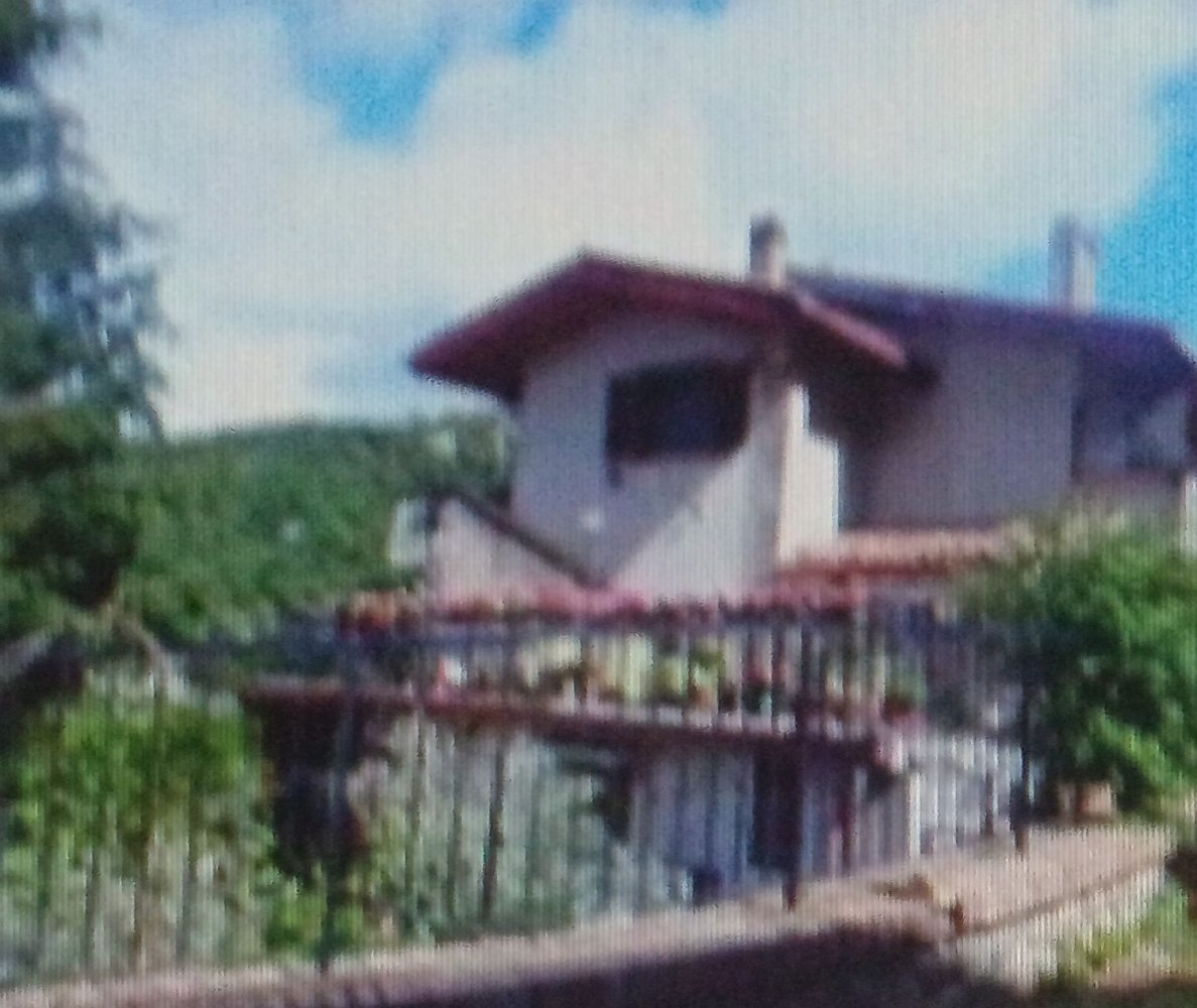 Квартира с 5 комнатами в Мендичино, Италия № 209740