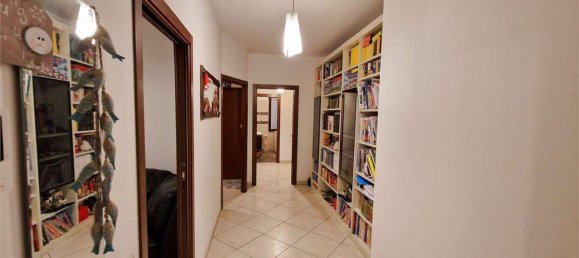 Apartamento de 4 divisões em Besozzo, Italy N.º 238631 17