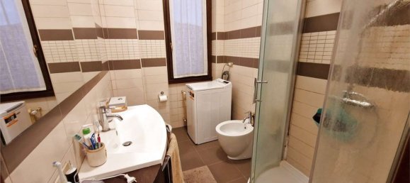 Apartamento de 4 divisões em Besozzo, Italy N.º 238631 28