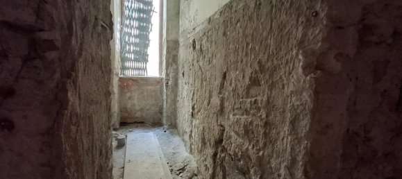 5 rooms Duplex in Benevento, Italy No. 2003 4