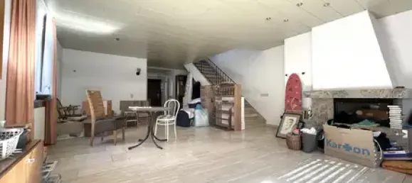 5-salle Maison de ville à Baden-Wurttemberg, Germany No. 93732 3