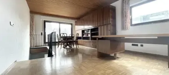 5-salle Maison de ville à Baden-Wurttemberg, Germany No. 93732 14