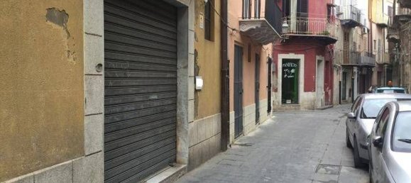 90m² Commercial property in Licata, Italy No. 80047 2