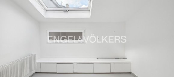 Apartamento de 2 dormitorios en Paris, France No. 176916 4