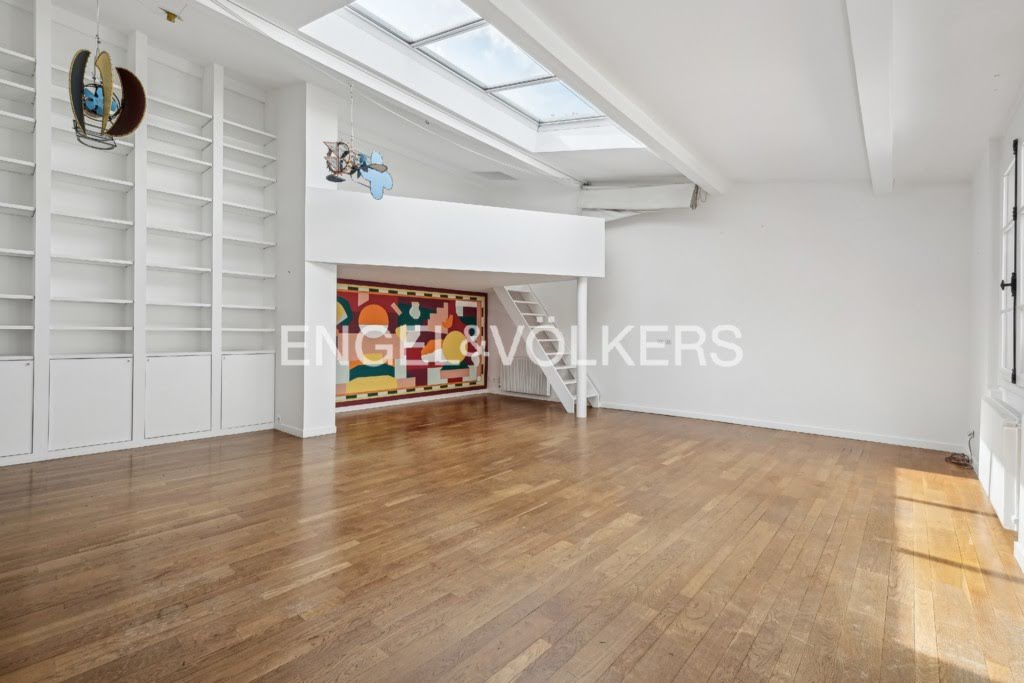 Apartamento de 2 dormitorios en Paris, France No. 176916