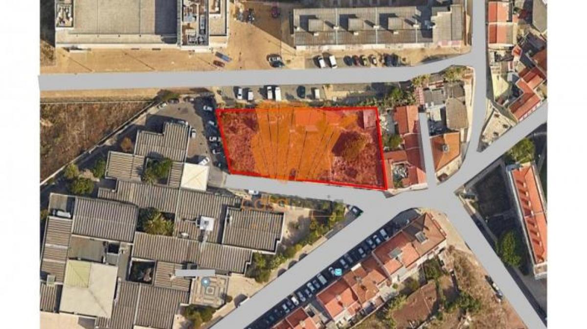  Land in Lisbon, Portugal No. 8694