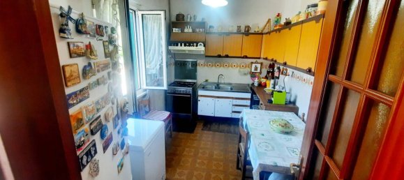 2 Schlafzimmer Wohnung in Rome, Italy, Nr. 216191 5