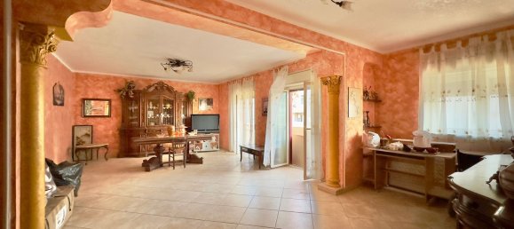 4-Zimmer Wohnung in Palermo, Italy, Nr. 49225 4