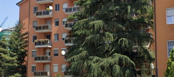 3 rooms Apartment in Milan, Italy No. 244720 4