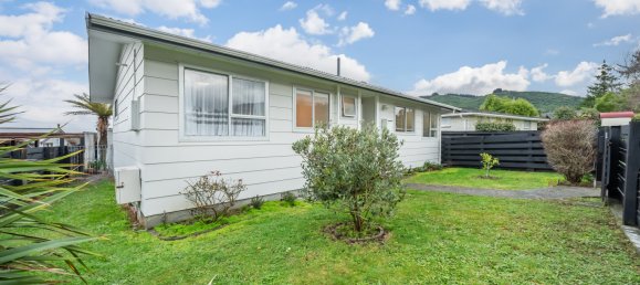 3 bedrooms House in Brown Owl, New Zealand No. 26 16