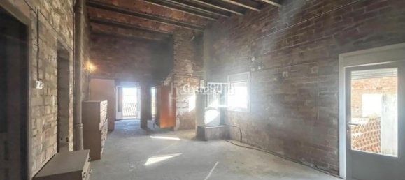 4 Schlafzimmer Haus in Puigverd de Lleida, Spain, Nr. 177600 11