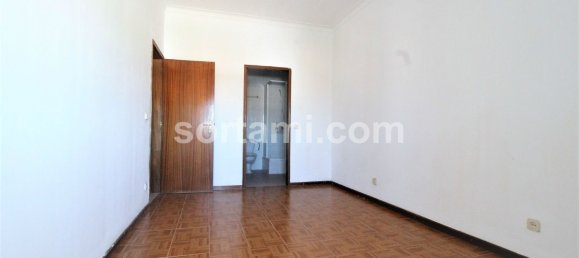 Apartamento de 3 dormitorios en Lagoa, Portugal No. 90571 15