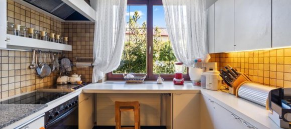 7-Zimmer Haus in Hinterbrühl, Austria, Nr. 218818 9