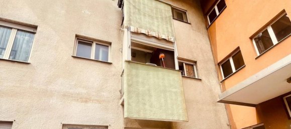 Apartamento de 4 dormitorios en Moncalieri, Italy No. 314086 12