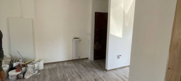 Apartamento de 4 dormitorios en Moncalieri, Italy No. 314086 18