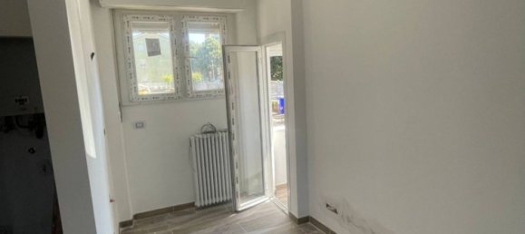 Apartamento de 4 dormitorios en Moncalieri, Italy No. 314086 50