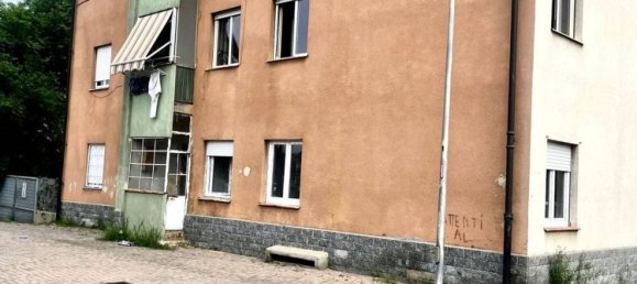 Apartamento de 4 dormitorios en Moncalieri, Italy No. 314086 6