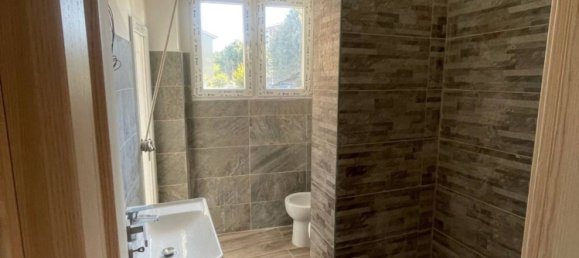 Apartamento de 4 dormitorios en Moncalieri, Italy No. 314086 48