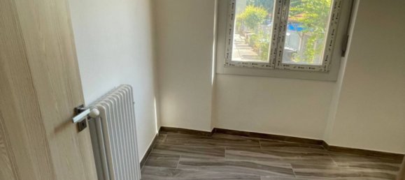 Apartamento de 4 dormitorios en Moncalieri, Italy No. 314086 36