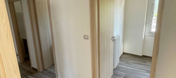 Apartamento de 4 dormitorios en Moncalieri, Italy No. 314086 28