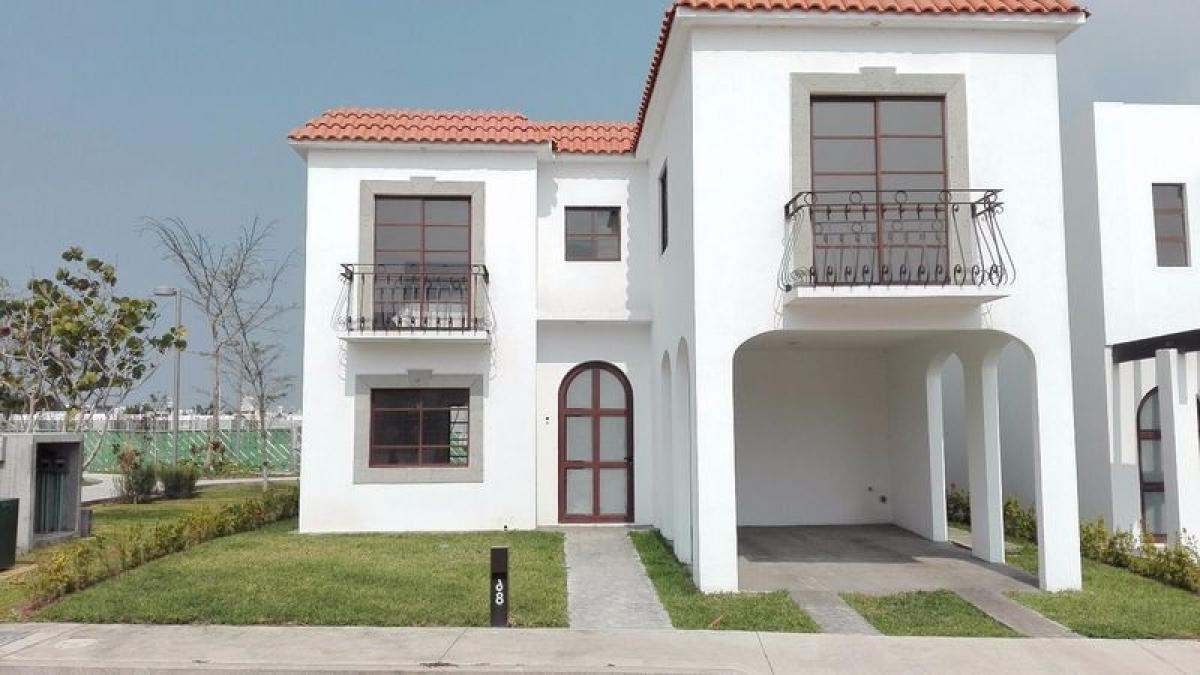 Дом с 3 спальнями в Веракрус, Мексика № 213474