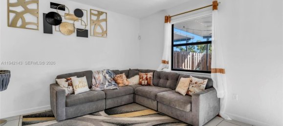 4 dormitorios dúplex en venta en Miami, Miami-Dade, Florida, USA № 615159 27