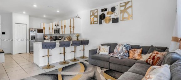 4 dormitorios dúplex en venta en Miami, Miami-Dade, Florida, USA № 615159 28