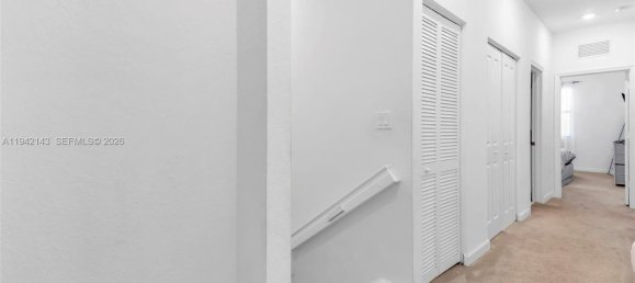 4 dormitorios dúplex en venta en Miami, Miami-Dade, Florida, USA № 615159 5