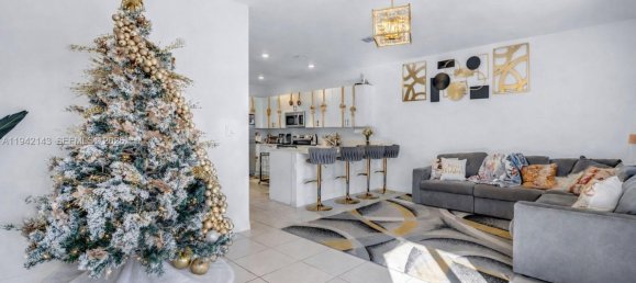 4 dormitorios dúplex en venta en Miami, Miami-Dade, Florida, USA № 615159 15