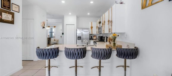 4 dormitorios dúplex en venta en Miami, Miami-Dade, Florida, USA № 615159 25