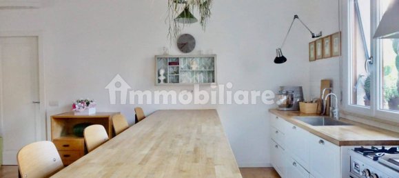 3 bedrooms Apartment in Parma, Italy No. 293384 6