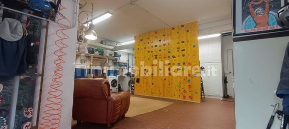 3 bedrooms Apartment in Parma, Italy No. 293384 21