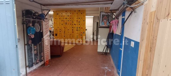 3 bedrooms Apartment in Parma, Italy No. 293384 28