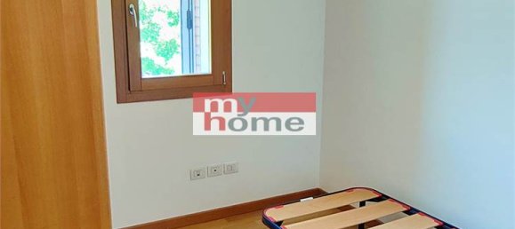 3 Schlafzimmer Wohnung in Castelfranco Veneto, Italy, Nr. 353838 16