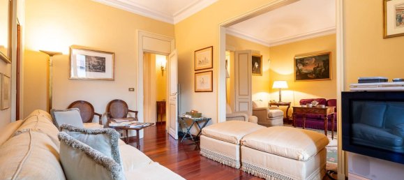 6 rooms Apartment in Turin, Italy No. 120219 7