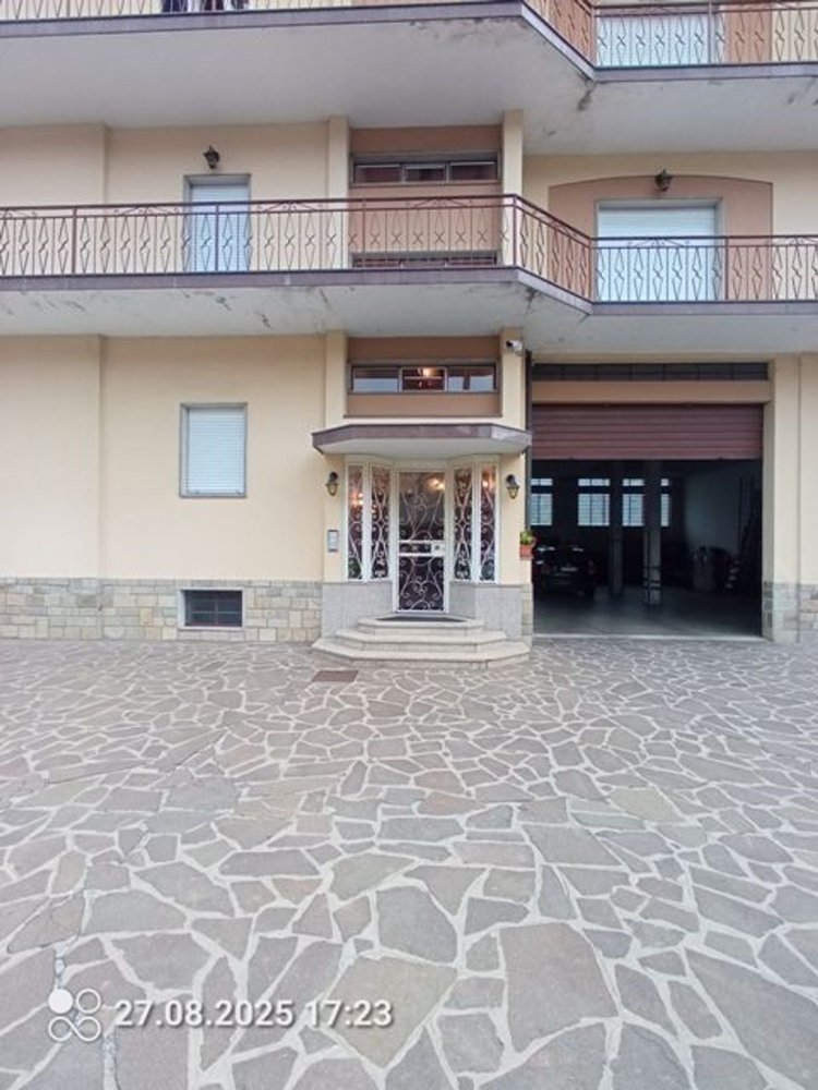 5 rooms Apartment in Sarezzo, Italy No. 335553