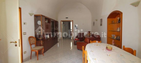 2 bedrooms House in Casamassima, Italy No. 147257 8