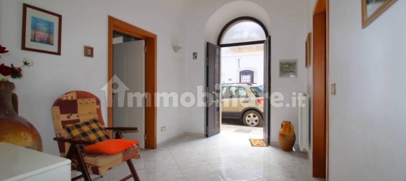 2 bedrooms House in Casamassima, Italy No. 147257 3