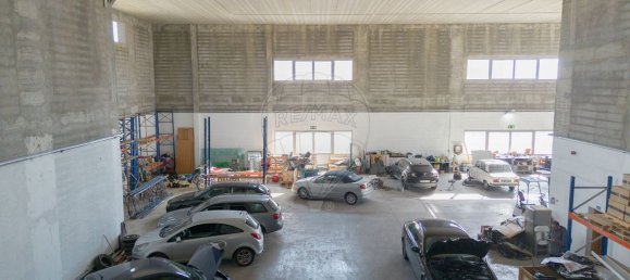 2495m² Warehouse in Cascais, Portugal No. 60919 5
