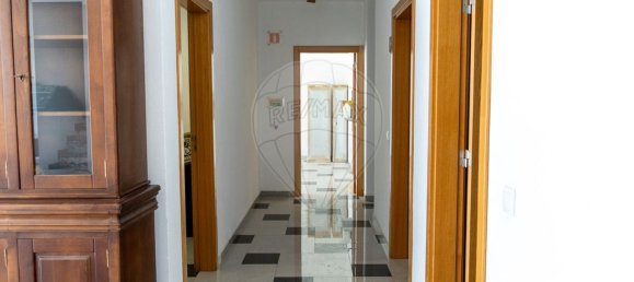 2495m² Warehouse in Cascais, Portugal No. 60919 15