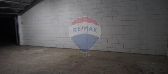 Garaje de 1 habitación en Cernusco sul Naviglio, Italy No. 28812 4