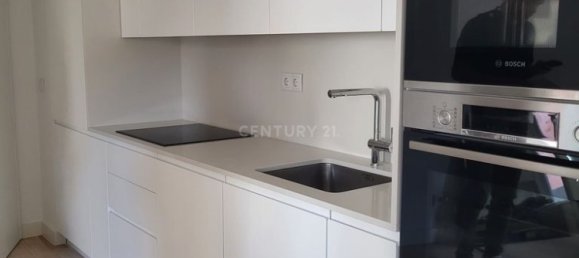 Квартира с 2 спальнями в Лиссабон, Португалия № 175631 8