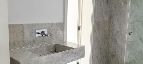 Квартира с 2 спальнями в Лиссабон, Португалия № 175631 9