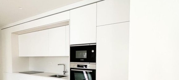 Квартира с 2 спальнями в Лиссабон, Португалия № 175631 7